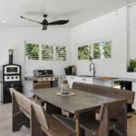 52 Cheyne Street Pimlico QLD 4812 AUS