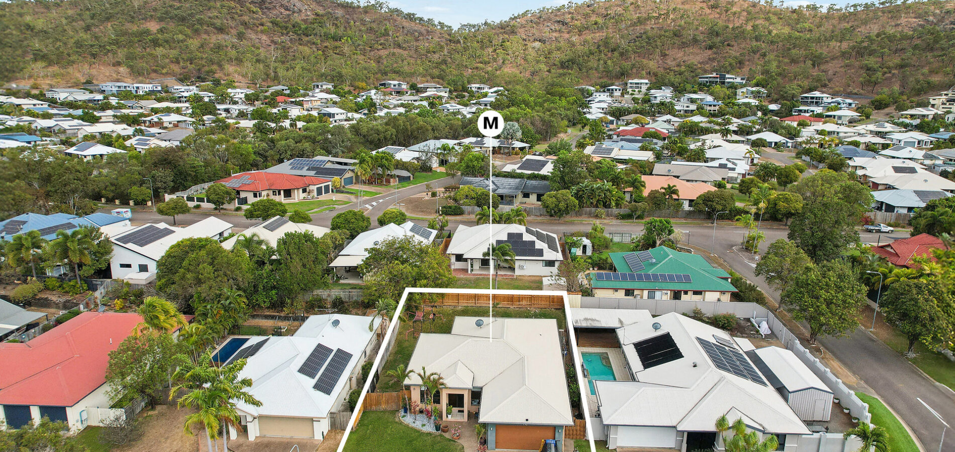 12 Ella Court, Mount Louisa
