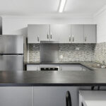 4/22 Roberts Street Hermit Park QLD 4812 AUS