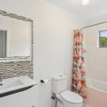 4/22 Roberts Street Hermit Park QLD 4812 AUS