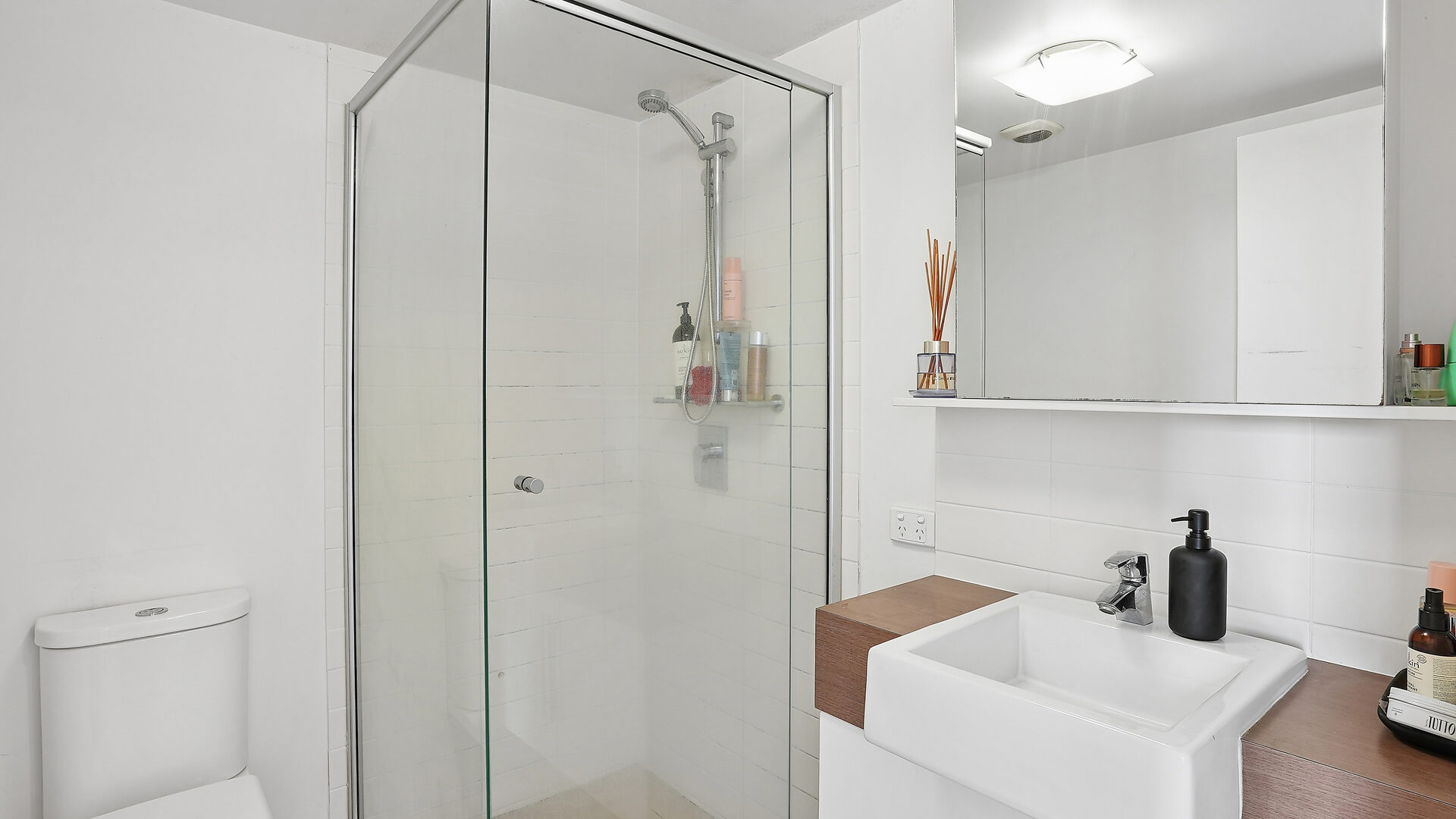 For Sale - 5/8-32 Stanley Street - New Property in Townsville City - Real Estate by Jake Murphy